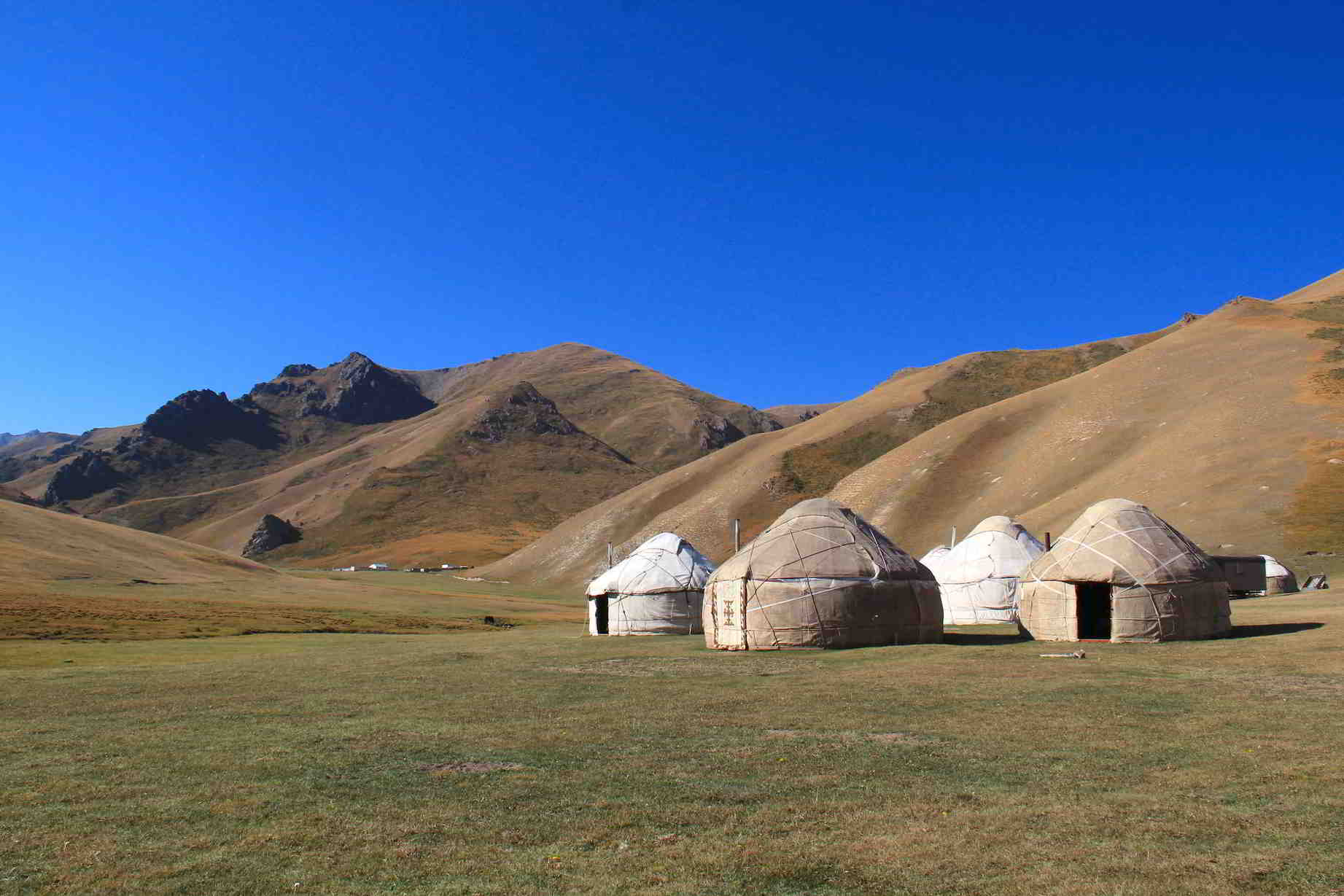 Putovanje-Kirgistan-Planinski-kristal-Centralne-Azije (15)