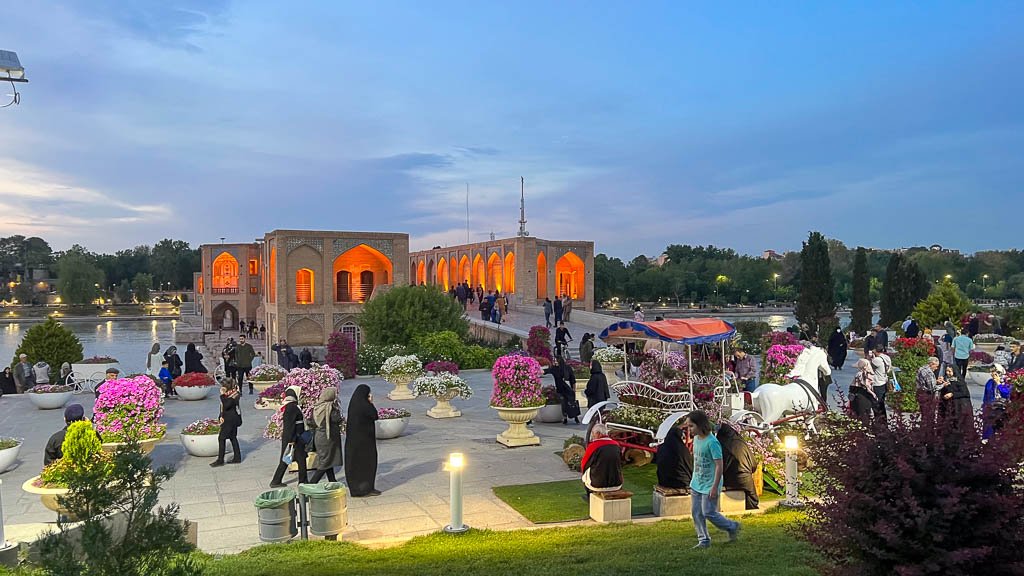 putovanje-iran-isfahan